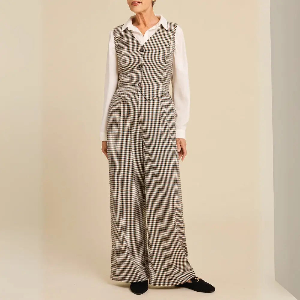 Conjunto Feminino Aurora com Colete e Calça Pantalona Moderna e caimento perfeito no corpo.