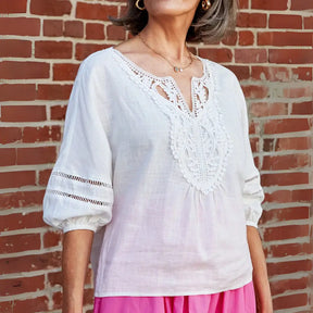 Blusa Feminina de Verão com Mangas Longas e Decote em V Na cor branca