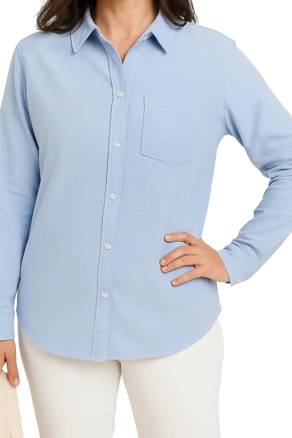 Mulher vestindo Camisa Social Feminina de Algodão com Manga Longa