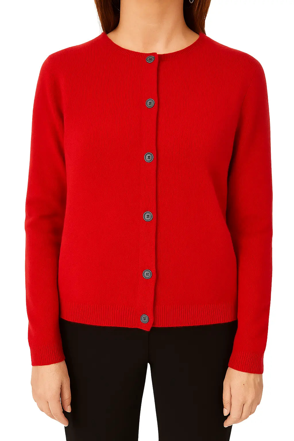 Cardigan feminino de lã merino com gola redonda, botões e caimento confortável, ideal para dias frios.