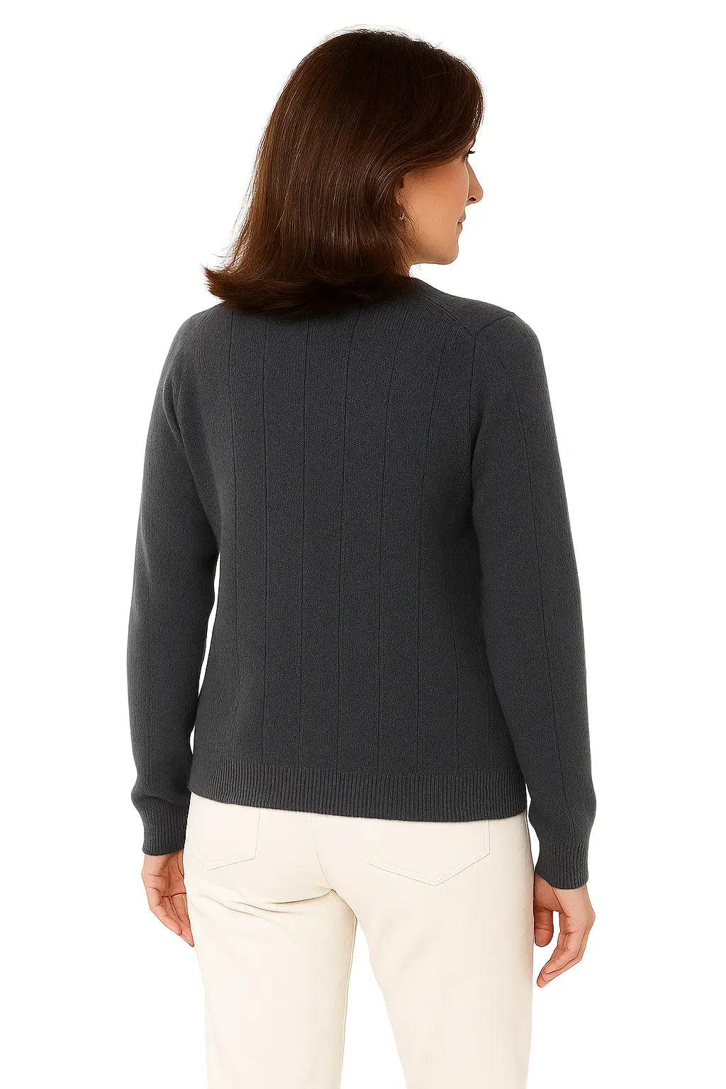 Cardigan Feminino em Lã Merino com Gola Redonda e Botões