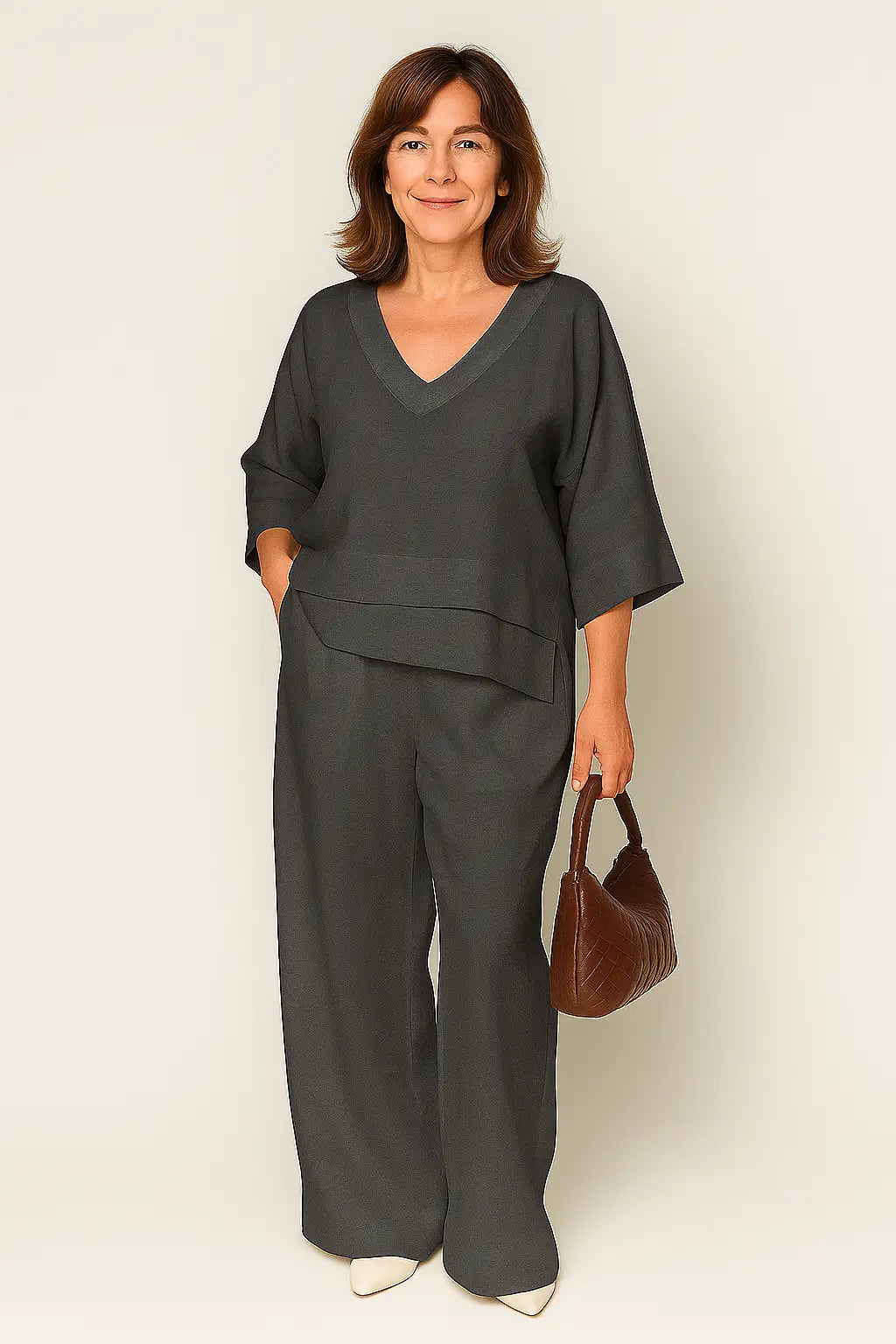 Conjunto feminino casual de algodão e linho com blusa de manga 3/4 e calça pantalona – ideal para primavera e verão.