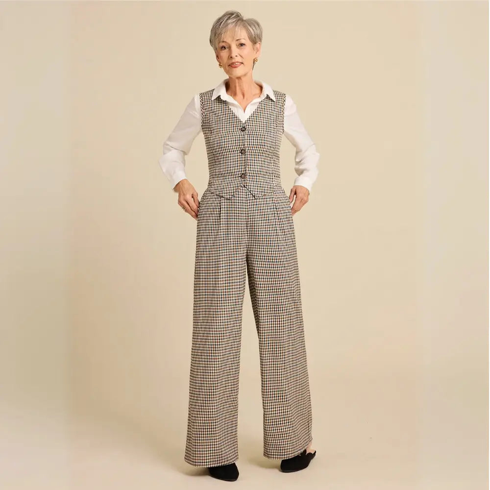 Conjunto Feminino Aurora com Colete e Calça Pantalona Moderna e caimento perfeito no corpo.