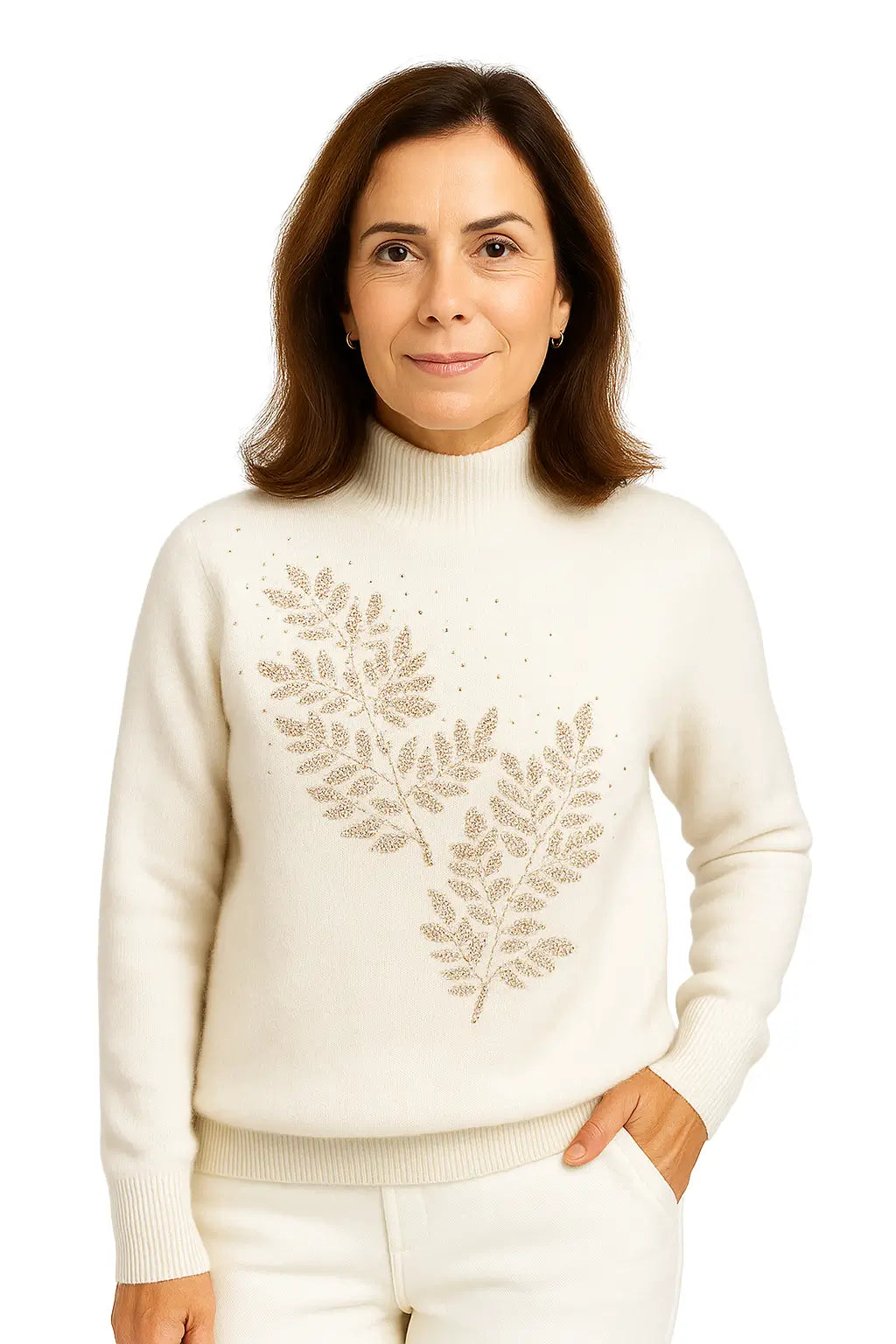 Mulher vestida com um Suéter Feminino Gola Alta em Tricô Grosso